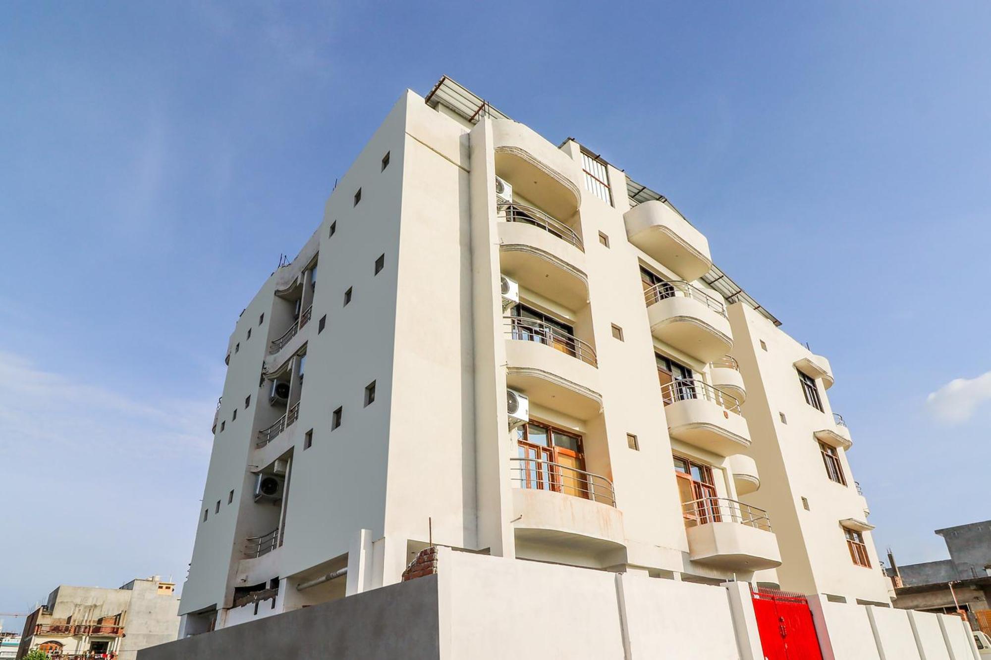 Hotel O Vgs Chinhat Exterior foto